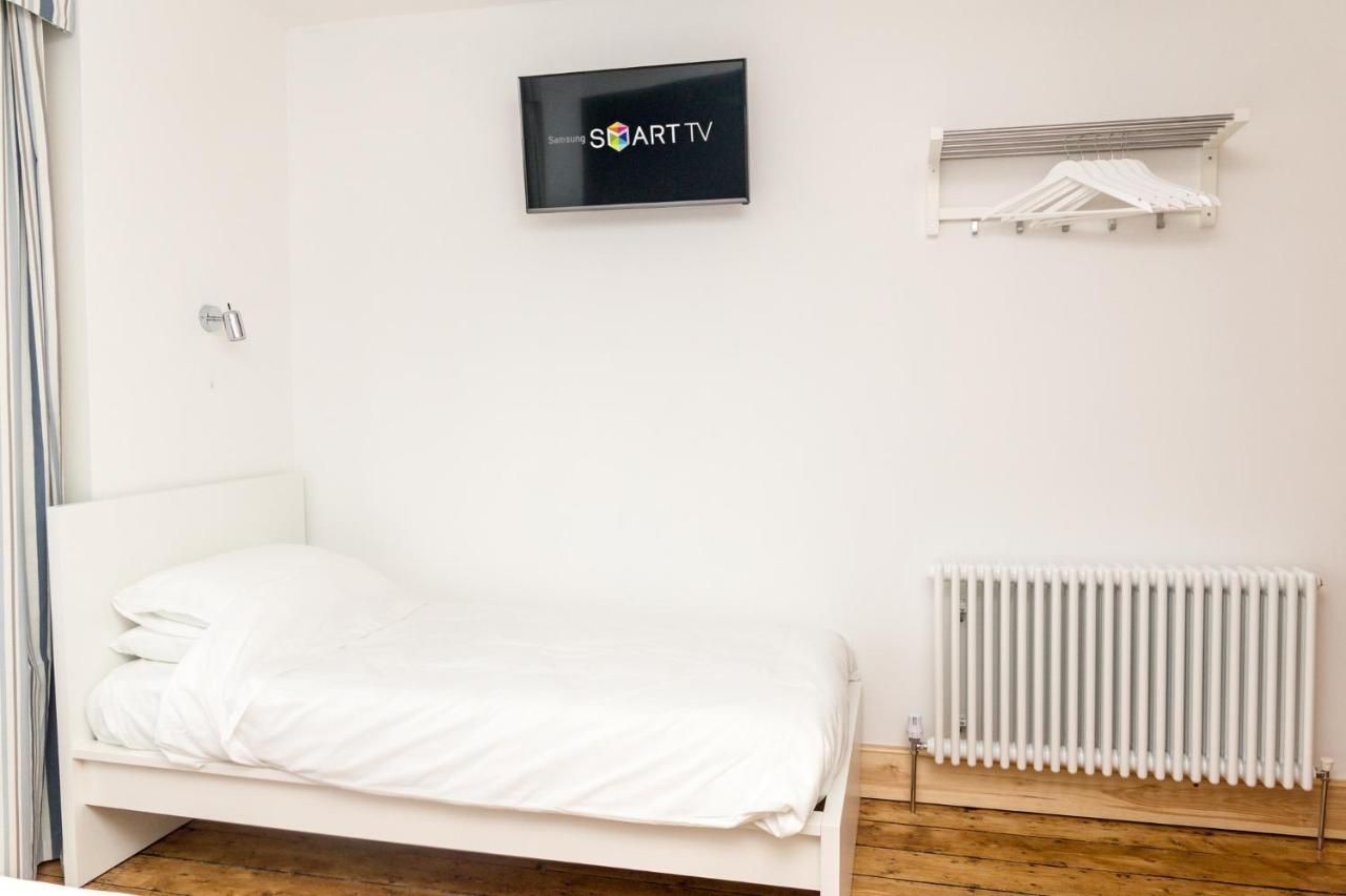 The Bay Boutique Bed And Breakfast フレッシュウォーター エクステリア 写真